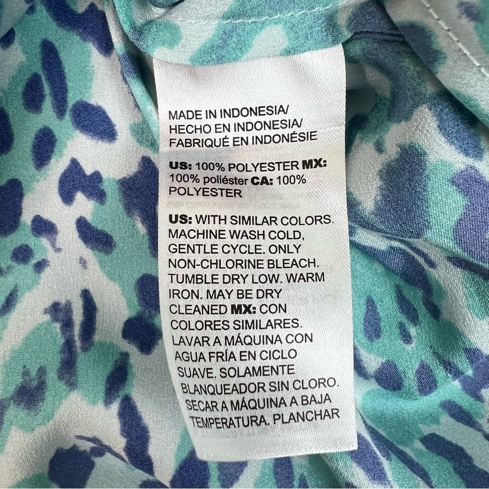 Chicos Coastal Animal Print Satin Top Blouse Plus Size 3 Skylight Blue Front Tie - Picture 8 of 9
